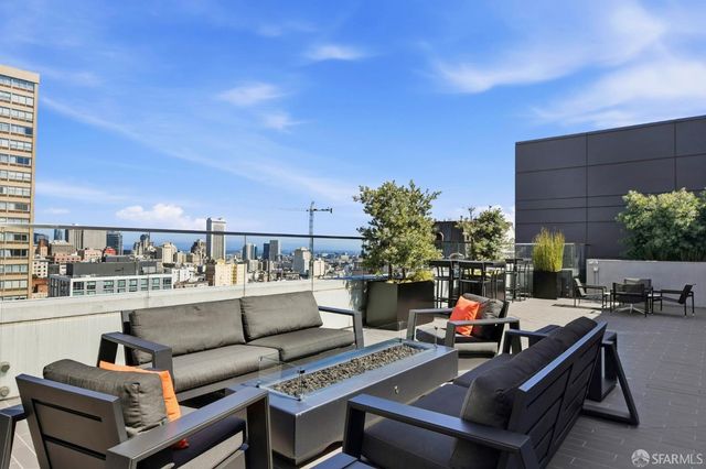 1688 Pine Street E1008, San Francisco, CA 94109