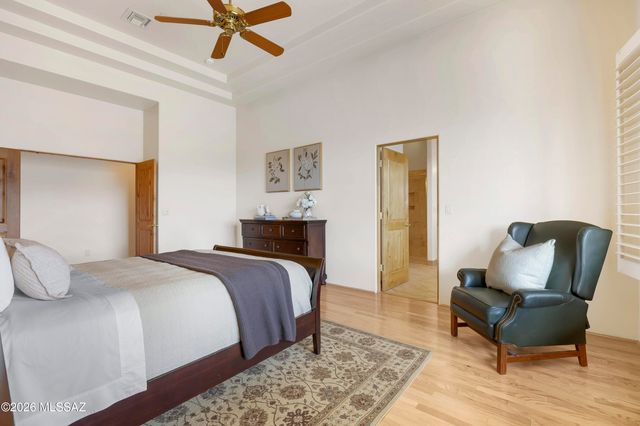 641 W Silver Eagle Court, Oro Valley, AZ 85755