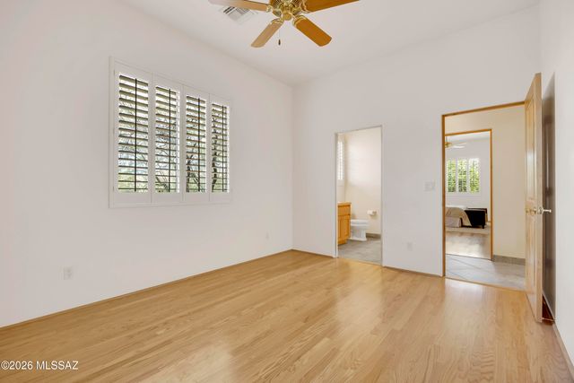 641 W Silver Eagle Court, Oro Valley, AZ 85755