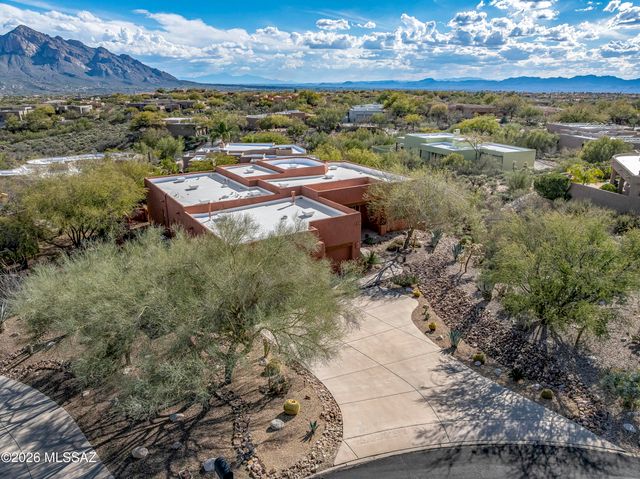 641 W Silver Eagle Court, Oro Valley, AZ 85755