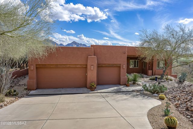 641 W Silver Eagle Court, Oro Valley, AZ 85755