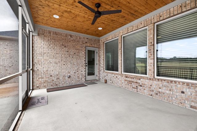 34 Algeciras Lane, Hot Springs Village, AR 71909