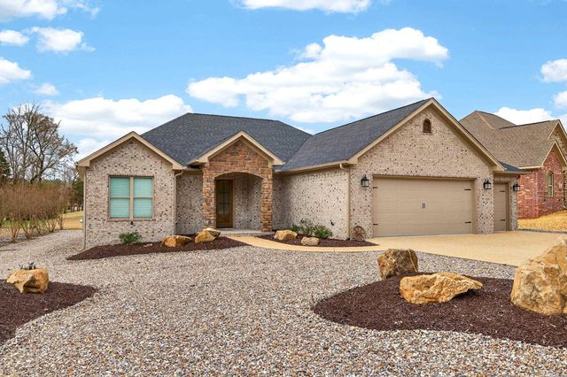 34 Algeciras Lane, Hot Springs Village, AR 71909