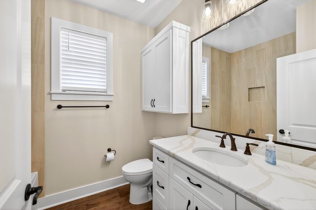 34 Algeciras Lane, Hot Springs Village, AR 71909