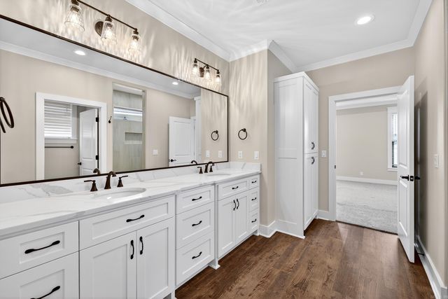 34 Algeciras Lane, Hot Springs Village, AR 71909