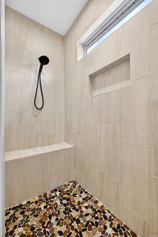 34 Algeciras Lane, Hot Springs Village, AR 71909