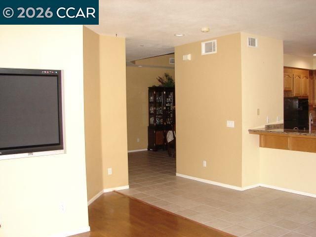 4110 Forest Hill Ct, Hayward, CA 94542