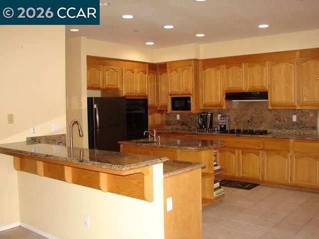 4110 Forest Hill Ct, Hayward, CA 94542