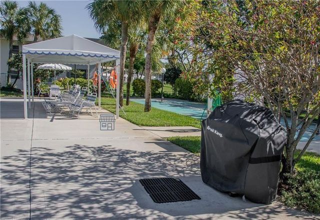 3050 N Palm Aire Drive 602, Pompano Beach, FL 33069