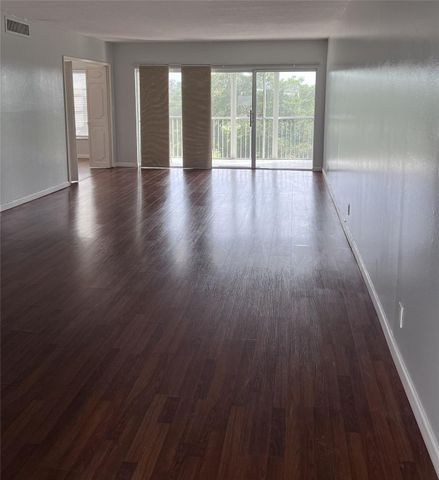 3050 N Palm Aire Drive 602, Pompano Beach, FL 33069