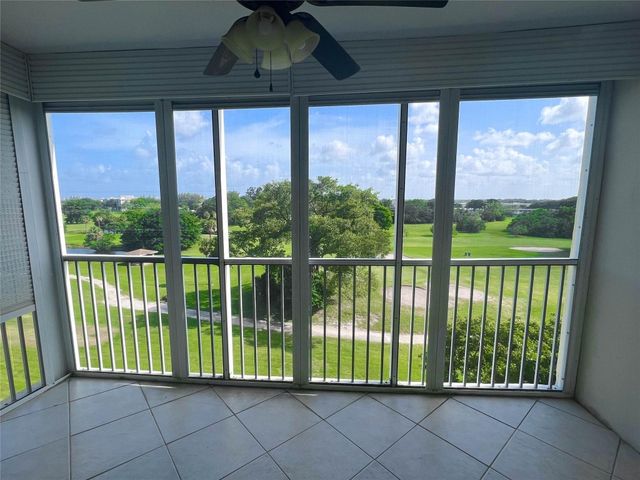 3050 N Palm Aire Drive 602, Pompano Beach, FL 33069