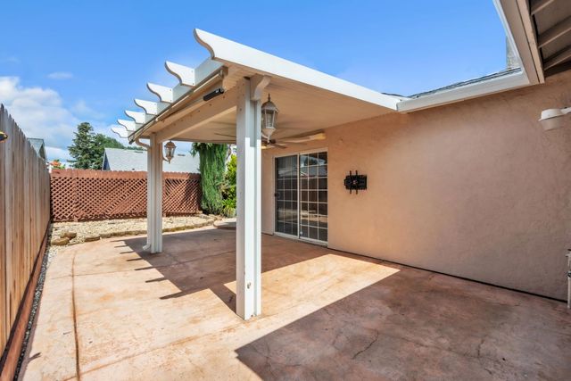 8173 Visalia Way, Sacramento, CA 95828