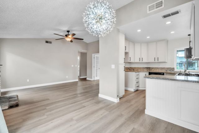 8173 Visalia Way, Sacramento, CA 95828