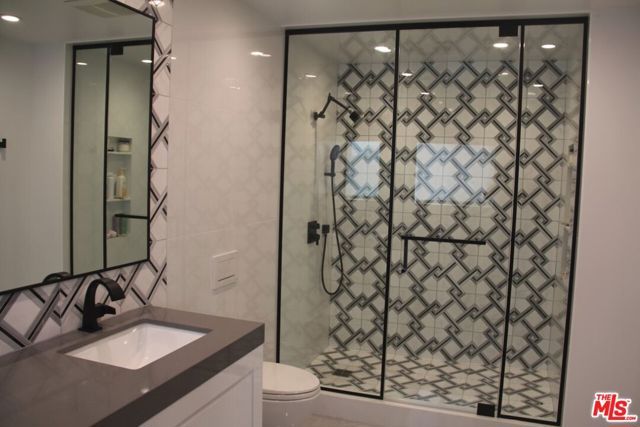 13413 Bayliss Road, Los Angeles, CA 90049