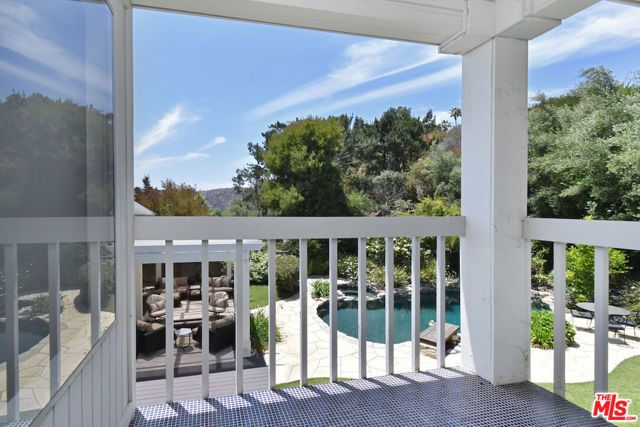 13413 Bayliss Road, Los Angeles, CA 90049