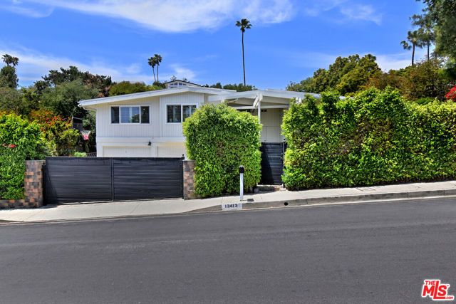 13413 Bayliss Road, Los Angeles, CA 90049