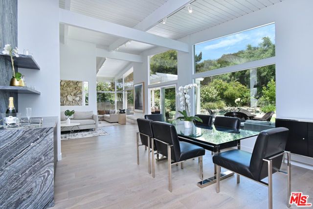 13413 Bayliss Road, Los Angeles, CA 90049