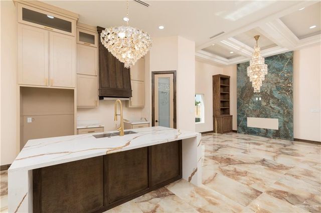 2904 Magnolia Drive, San Juan, TX 78589