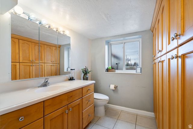 5076 S 4700 W, Hooper, UT 84315