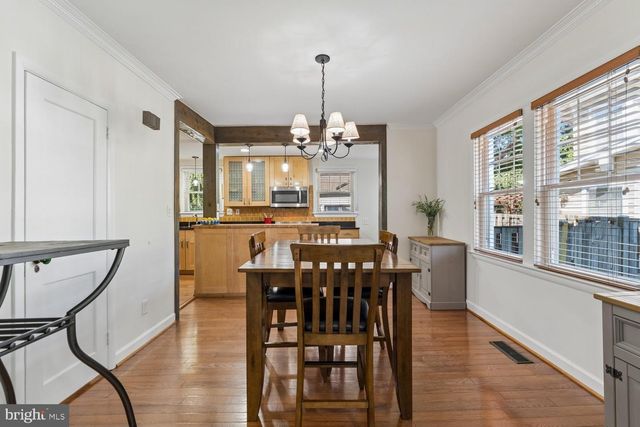 1002 N COLUMBUS ST N, Alexandria, VA 22314