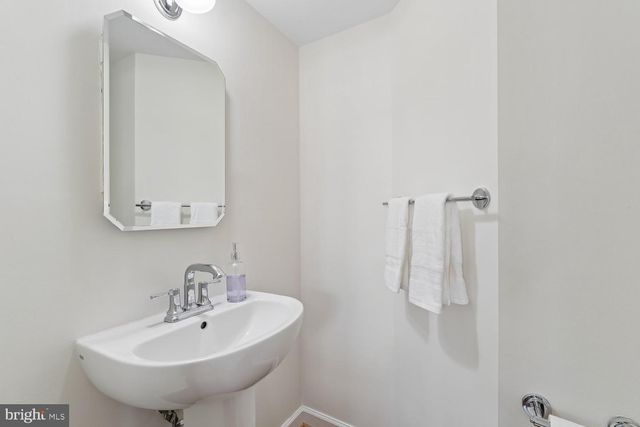 1002 N COLUMBUS ST N, Alexandria, VA 22314