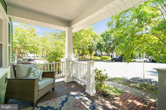 1002 N COLUMBUS ST N, Alexandria, VA 22314