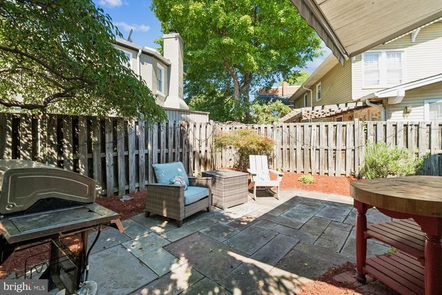 1002 N COLUMBUS ST N, Alexandria, VA 22314
