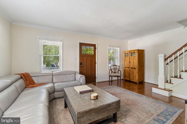 1002 N COLUMBUS ST N, Alexandria, VA 22314