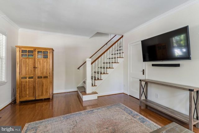 1002 N COLUMBUS ST N, Alexandria, VA 22314