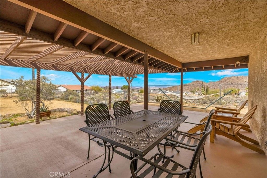 Image 30 of property listing at 61746 Melton Trail, Joshua Tree, CA 92252
