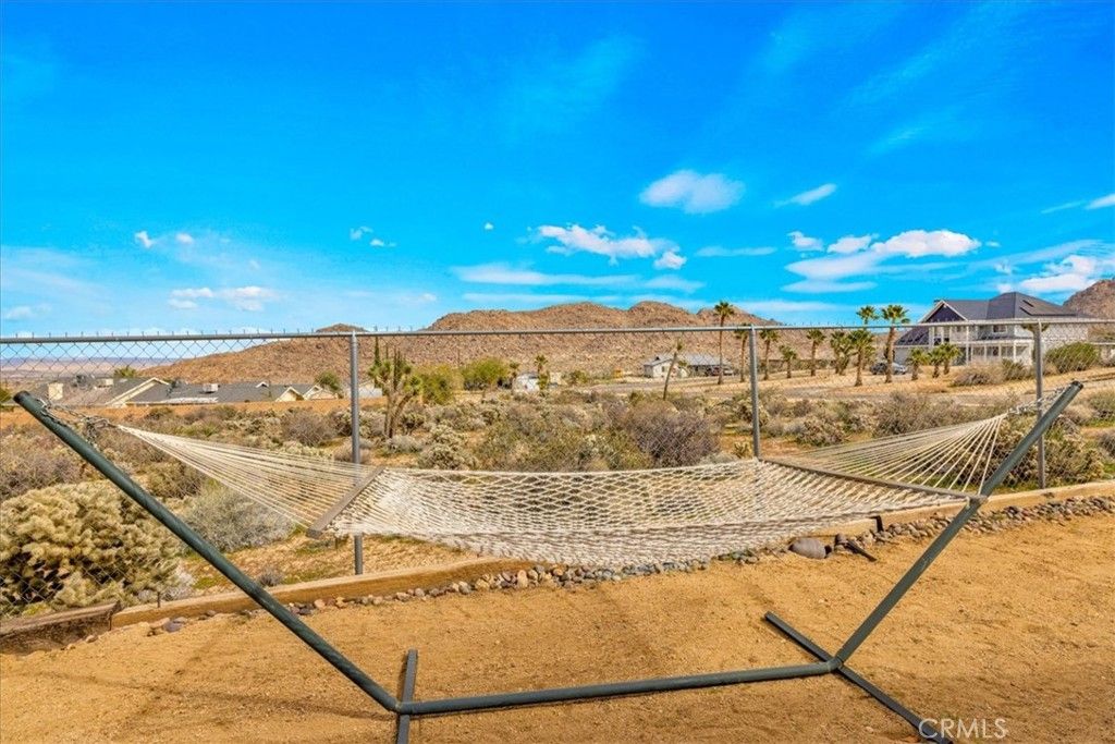 Image 31 of property listing at 61746 Melton Trail, Joshua Tree, CA 92252