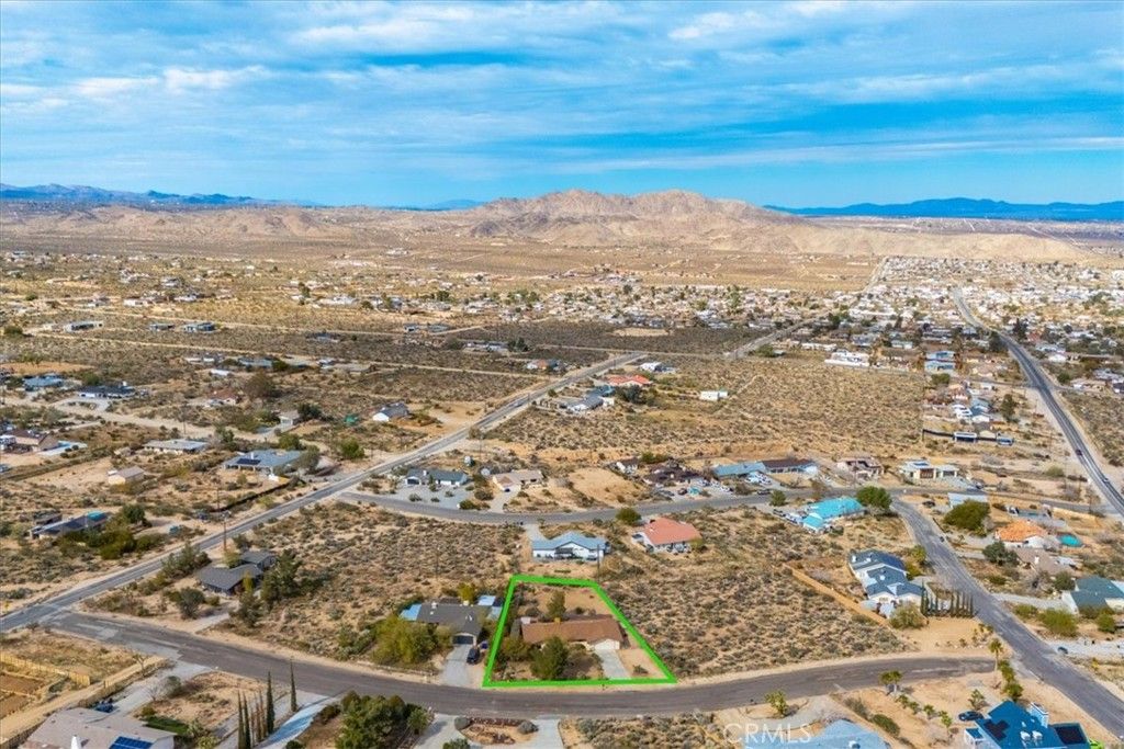 Image 47 of property listing at 61746 Melton Trail, Joshua Tree, CA 92252