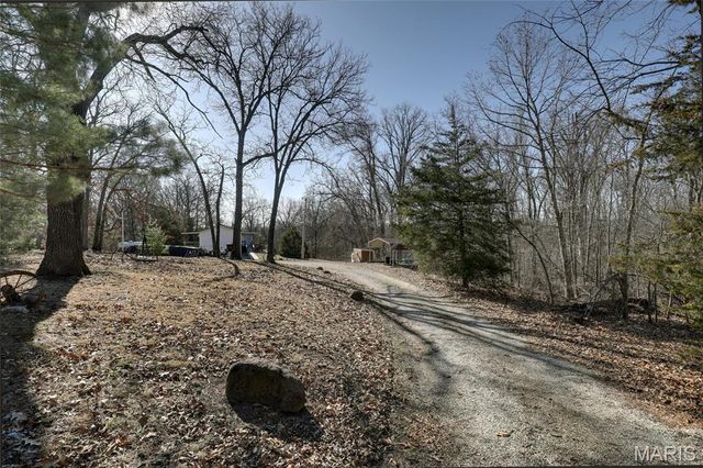 19503 State Highway Y, Lewistown, MO 63452