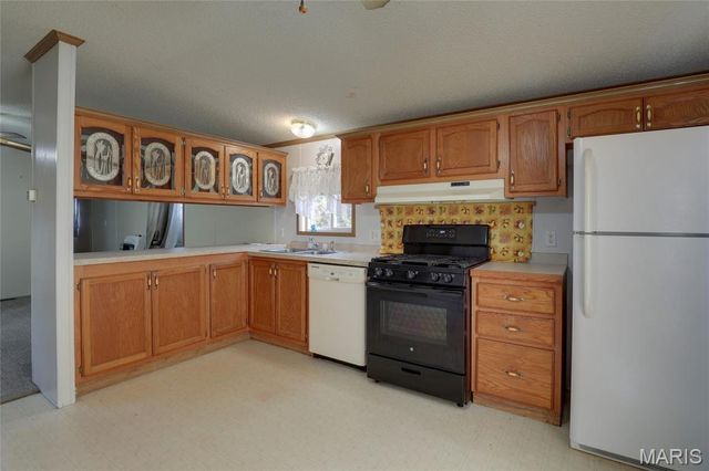 19503 State Highway Y, Lewistown, MO 63452