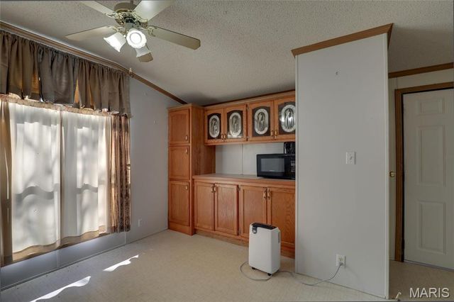 19503 State Highway Y, Lewistown, MO 63452