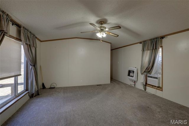 19503 State Highway Y, Lewistown, MO 63452