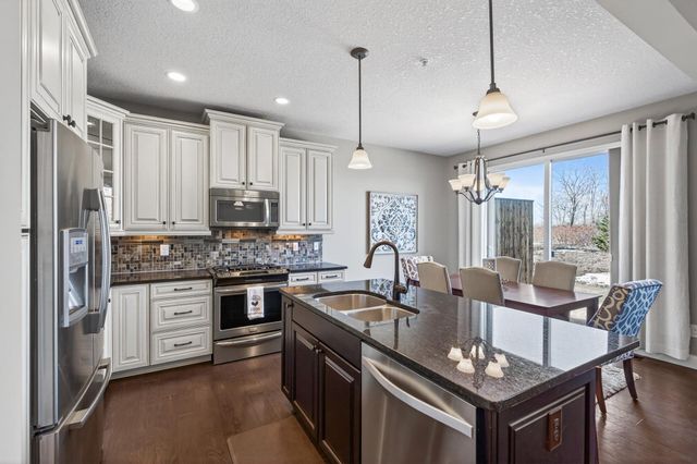 8411 Larch Lane N, Maple Grove, MN 55369