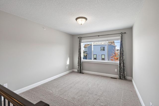 8411 Larch Lane N, Maple Grove, MN 55369