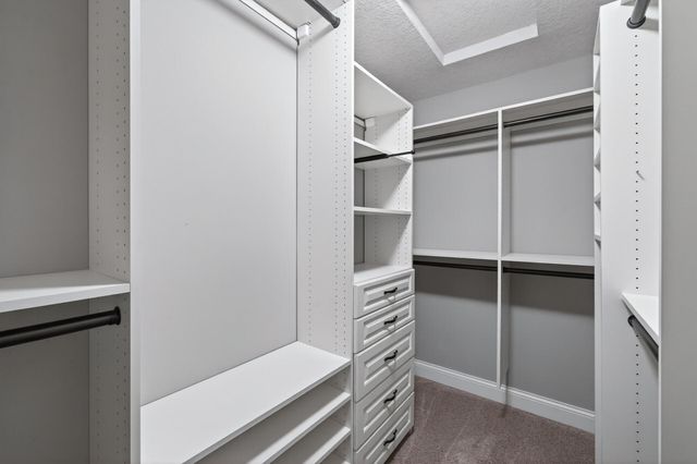 8411 Larch Lane N, Maple Grove, MN 55369