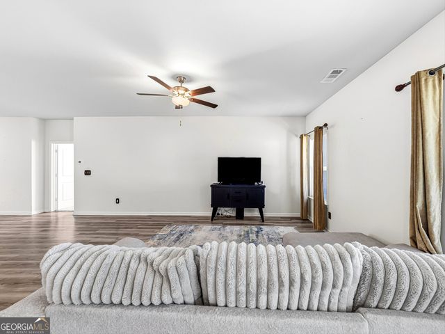 1183 Amadas Drive, Locust Grove, GA 30248