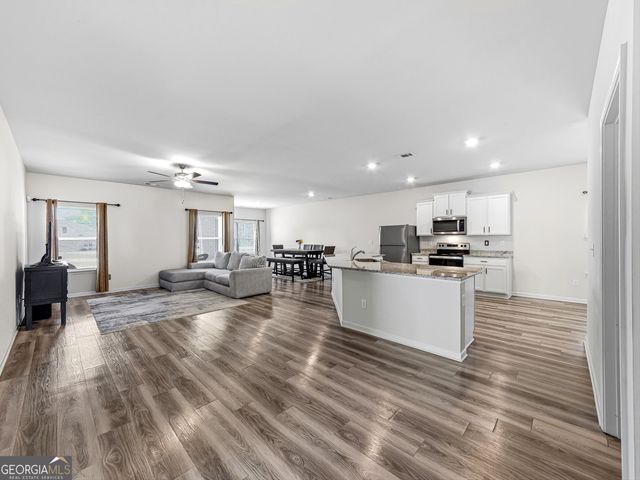 1183 Amadas Drive, Locust Grove, GA 30248