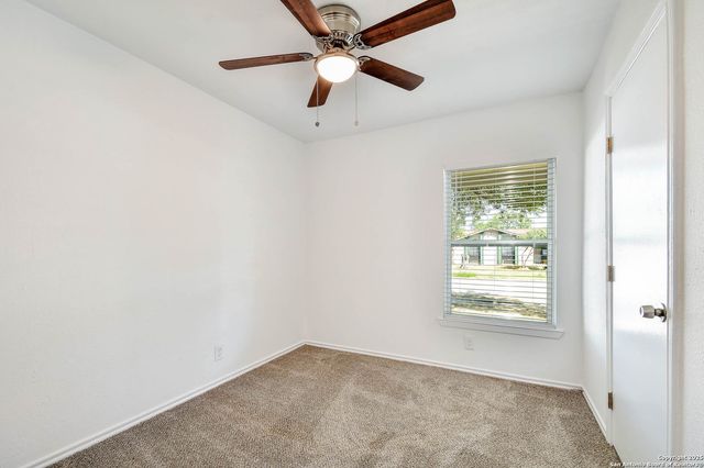 5122 Big Fawn, San Antonio, TX 78242