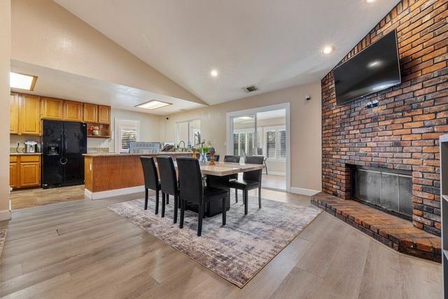 4221 Waymar Ct, Carmichael, CA 95608