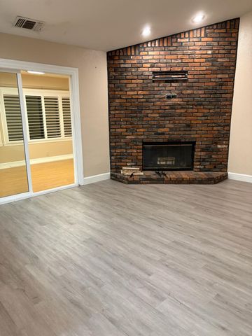 4221 Waymar Ct, Carmichael, CA 95608