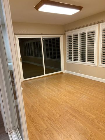4221 Waymar Ct, Carmichael, CA 95608