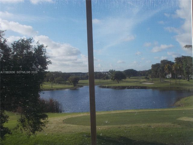 13450 SW 3rd Street 310D, Pembroke Pines, FL 33027