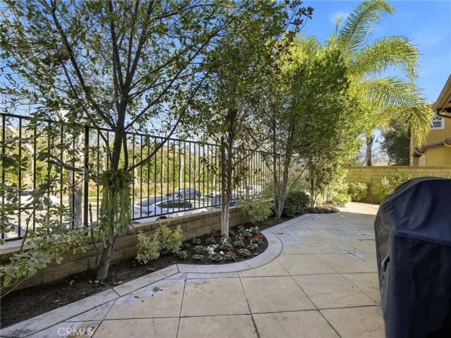 25441 Eagle, Valencia, CA 91381