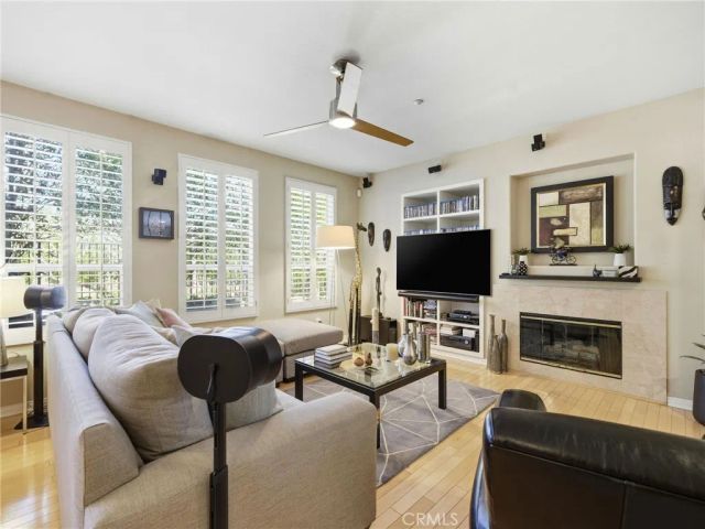 25441 Eagle, Valencia, CA 91381