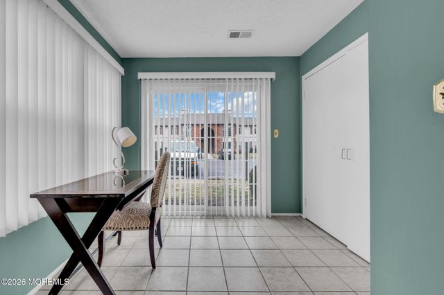 161 Frontier Way, Tinton Falls, NJ 07753