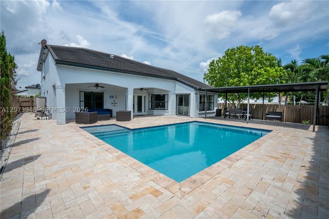 7301 SW 159th Ave, Miami, FL 33193